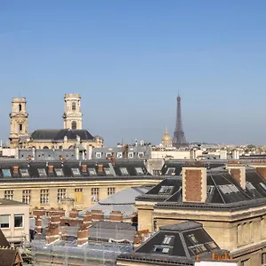 Saint Pierre 2*, Paris Fransa